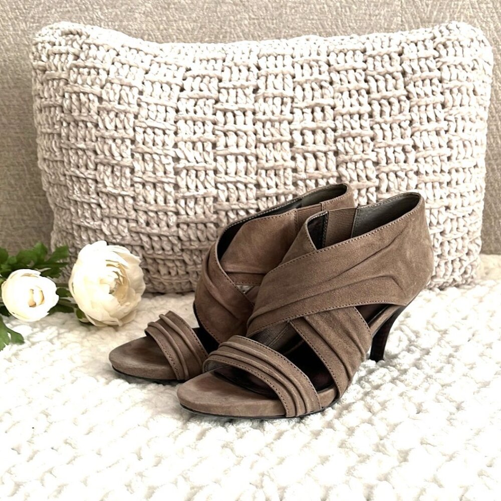 Nine West Strappy Suede Heels (Taupe) 5.5